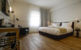 Lily & Bloom Boutique Hotel